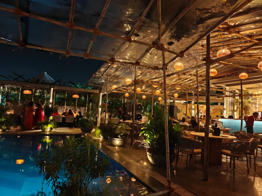 Best Couple Places in Raipur - Mocha Café & Bar